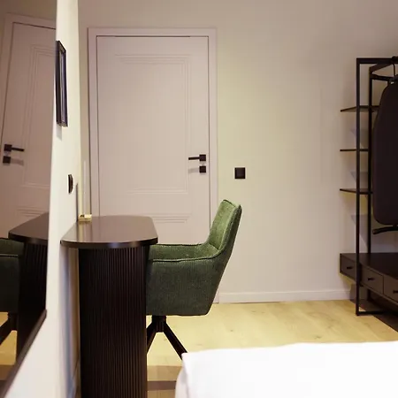 Nomadic Lite Krakkó