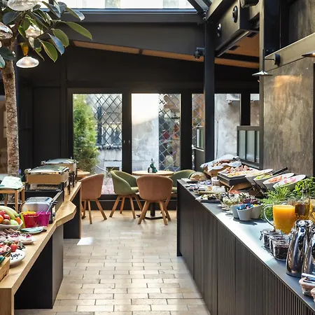 Nomadic Lite Krakkó