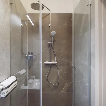 Apartment Nomadic Lite